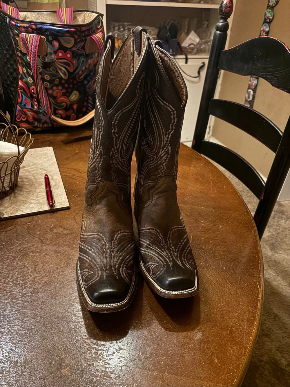 Women’s Brown Circle G cowgirl boots